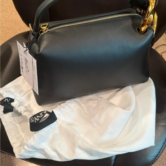 💥NWT💥JW ANDERSON Two-way Black and Gold Corner Bag with Elegant GHW Design✨ - Picture 5 of 6